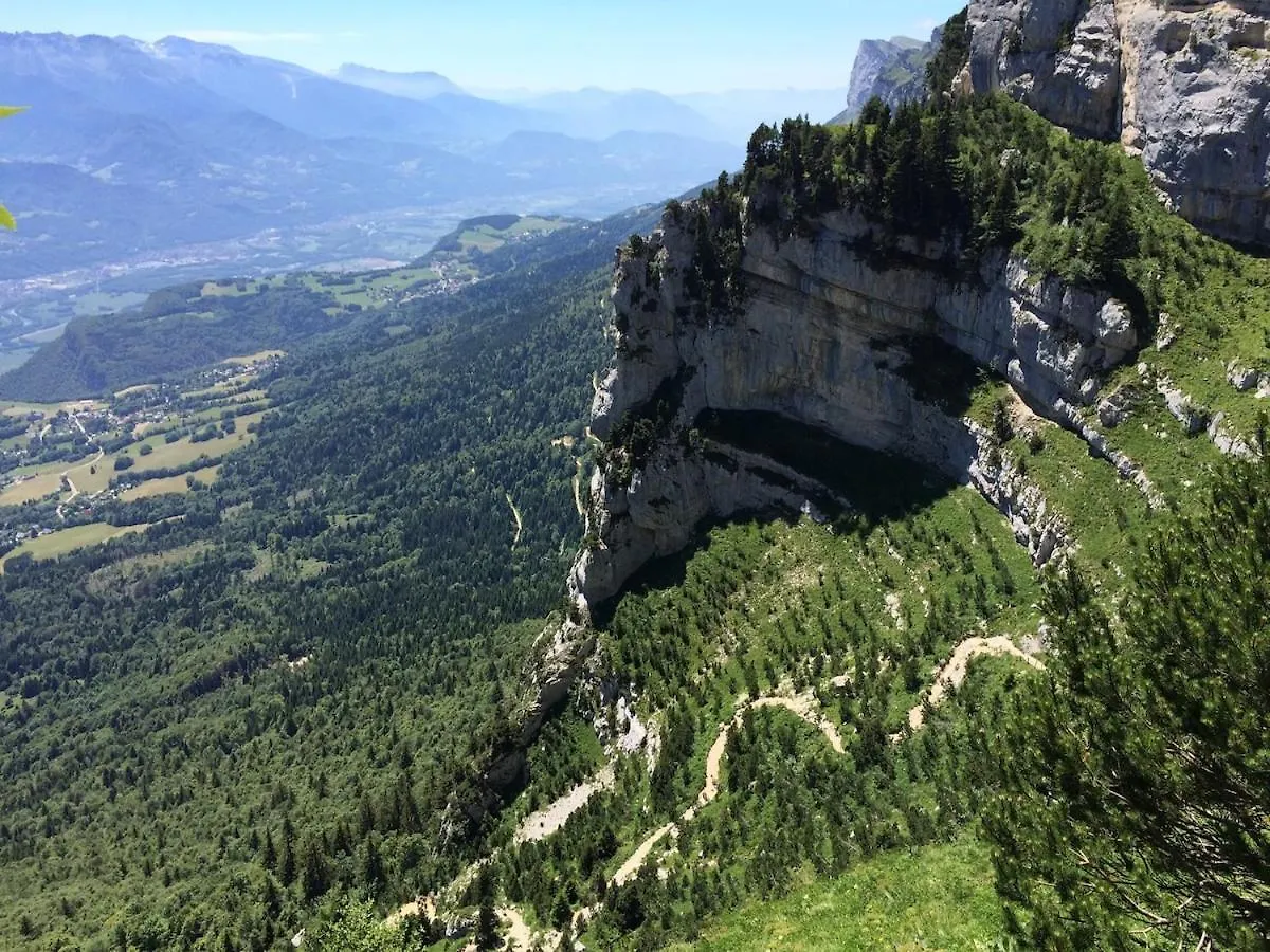 Appartement Face Aux Thermes Allevard France